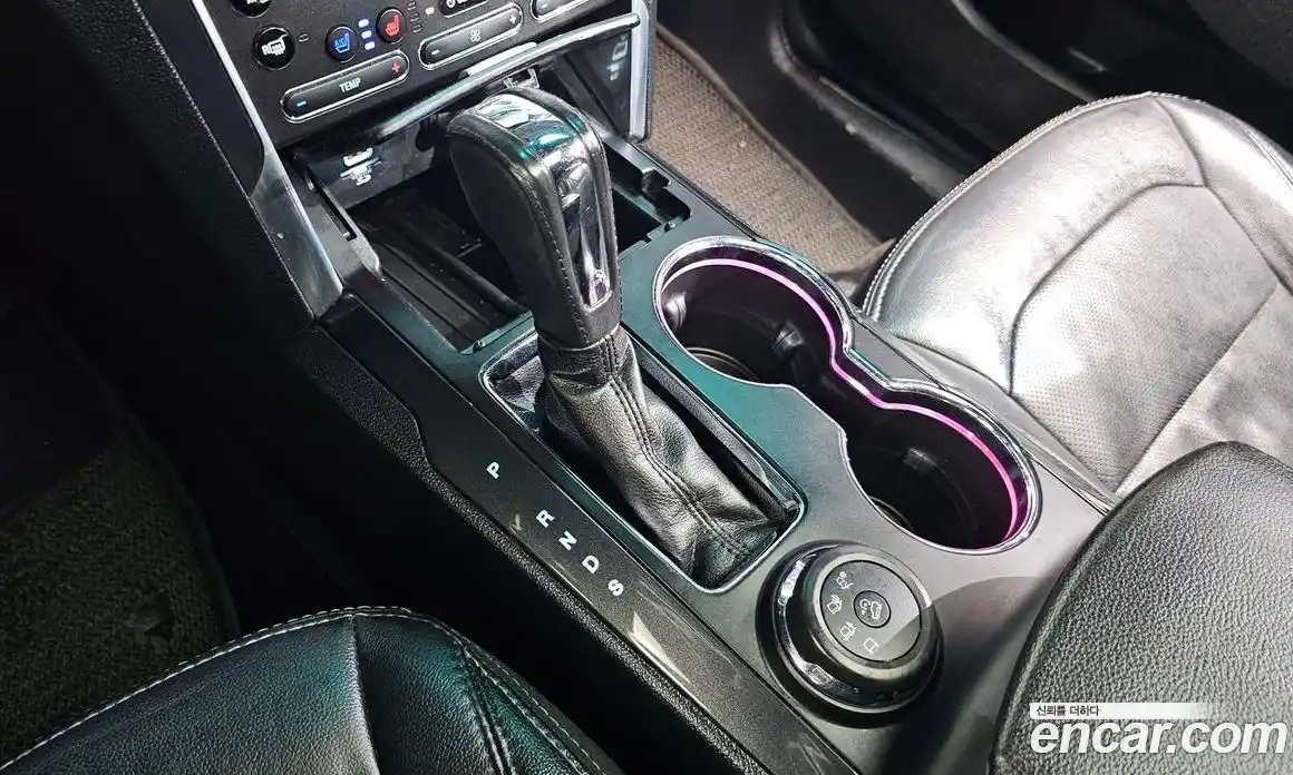 Ford Explorer 2016 2.3 гидро в Москве № 1625135, фото 9