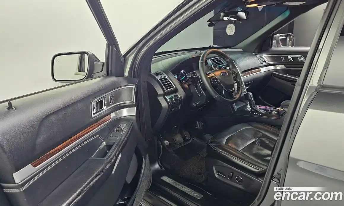 Ford Explorer 2016 2.3 гидро в Москве № 1625135, фото 10