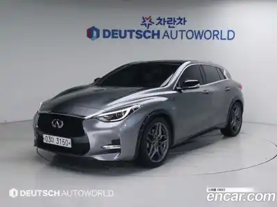Infiniti Q30, 2017