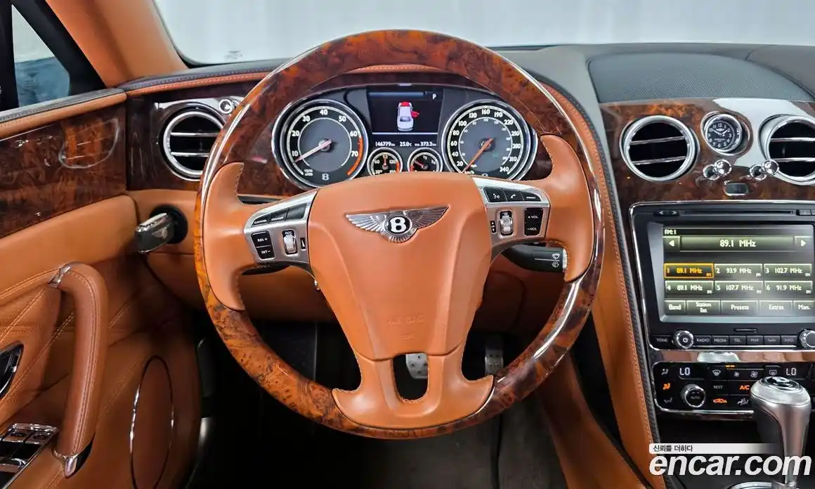 Bentley Flying Spur 2015 6.0 гидро в Москве № 1625973, фото 13