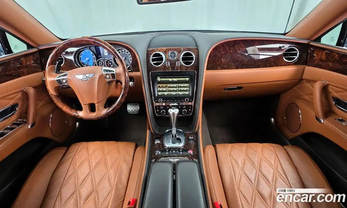 Bentley Flying Spur 2015 6.0 гидро в Москве № 1625973, фото 7