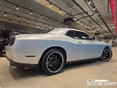 Dodge Challenger 2016 6.4 гидро в Москве № 1626176, миниатюра 4