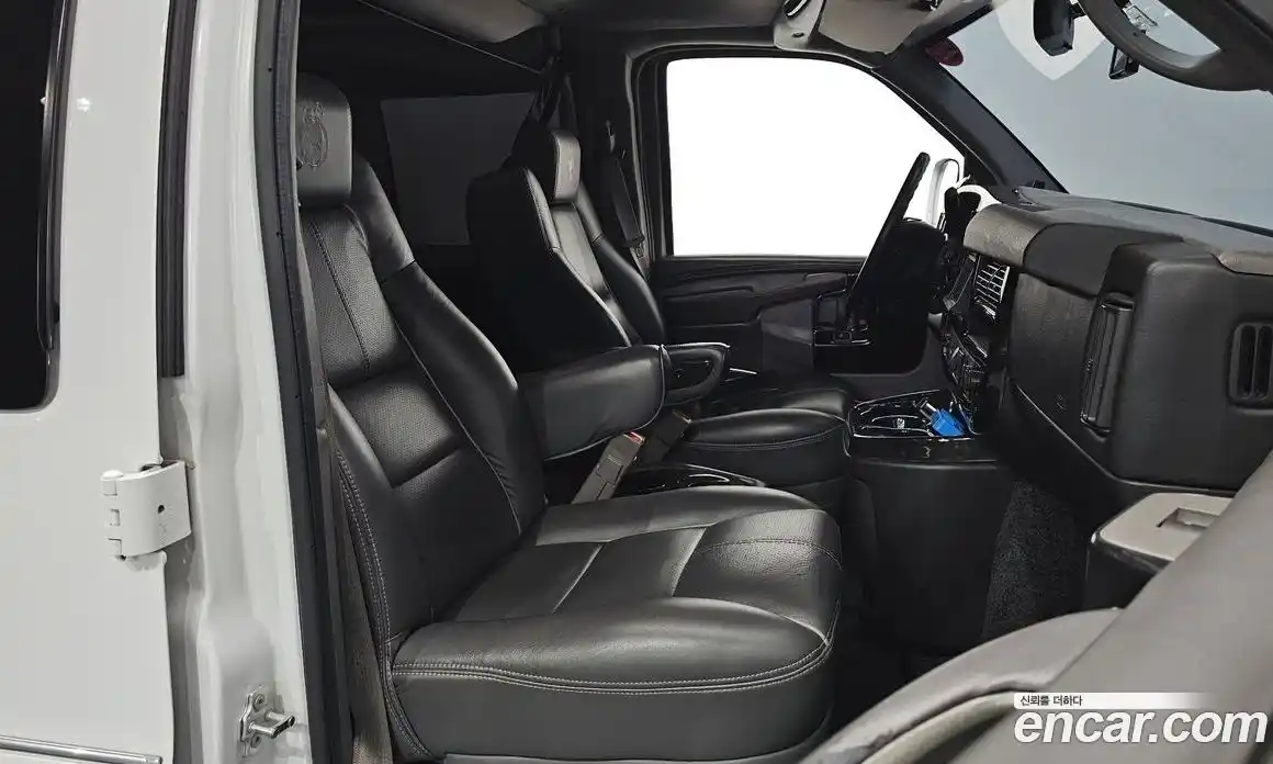 Chevrolet Express Van 2015 6.0 гидро в Москве № 1626210, фото 11