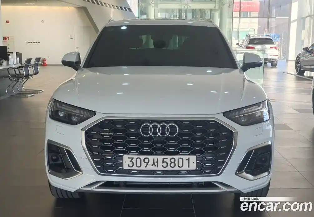 Audi Q5 2023 2.0 гидро в Москве № 164033, фото 3