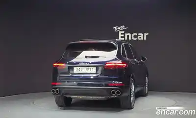 Porsche Cayenne 2015 4.1 гидро в Москве № 165657, миниатюра 4