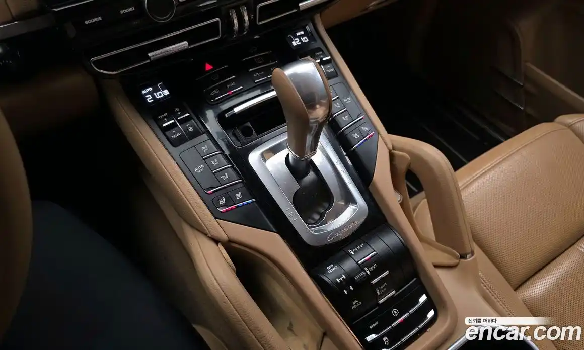 Porsche Cayenne 2015 4.1 гидро в Москве № 165657, фото 9