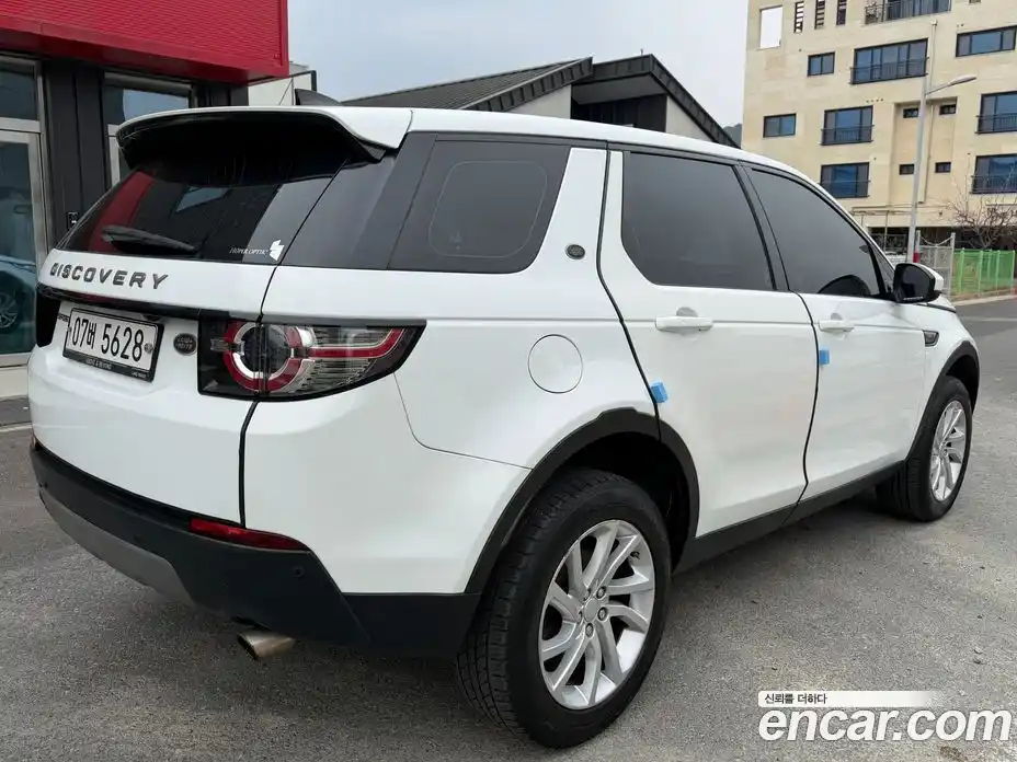 Land Rover Discovery Sport 2017 2.0 гидро в Москве № 166839, фото 4