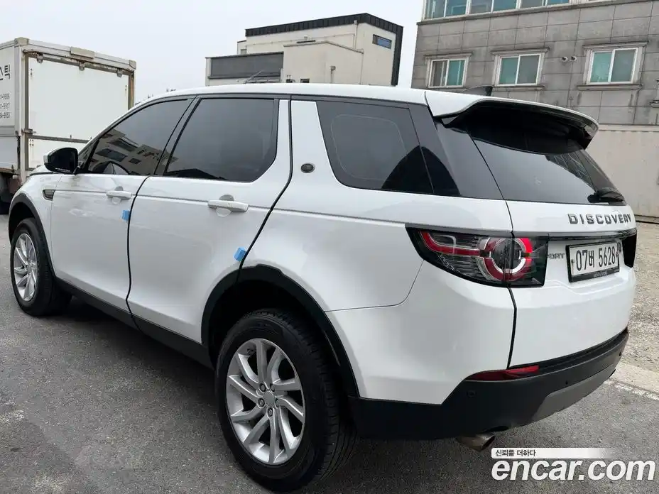 Land Rover Discovery Sport 2017 2.0 гидро в Москве № 166839, фото 5