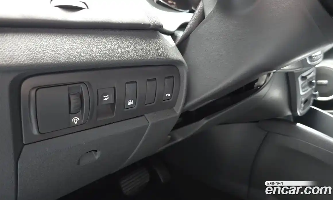 Renault SM3 2009 1.6 гидро в Москве № 224053, фото 15
