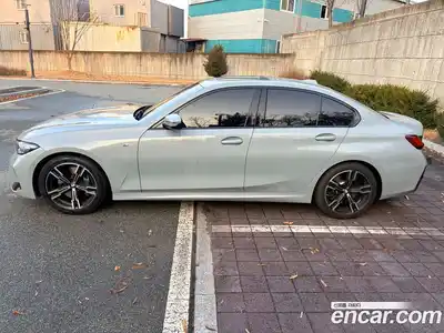 BMW 3-Series 2024 2.0 гидро в Москве № 228426, миниатюра 4