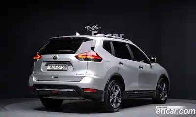 Nissan X-Trail 2018 2.5 гидро в Москве № 263493, миниатюра 2