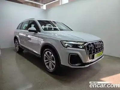 Audi Q7, 2025