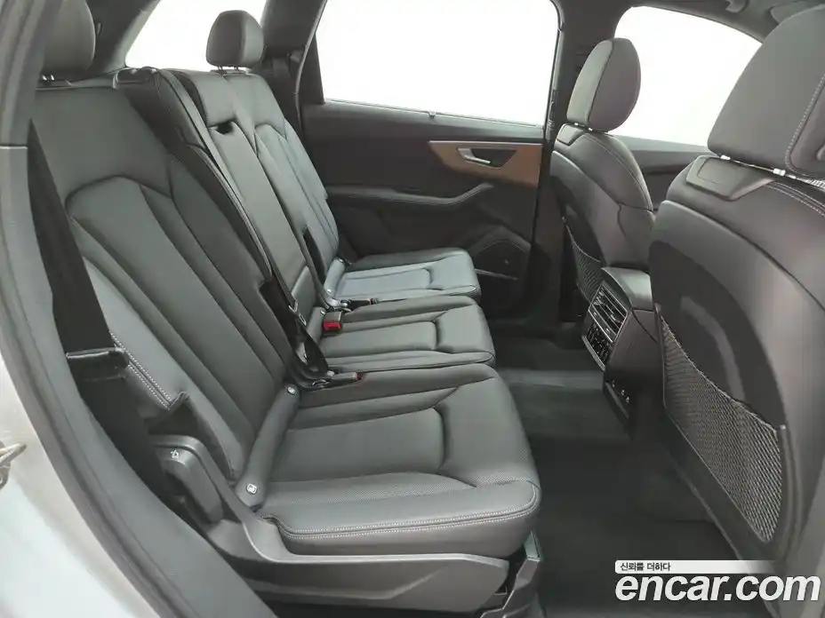 Audi Q7 2025 3.0 гидро в Москве № 765235, фото 11
