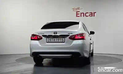 Nissan Altima 2017 2.5 гидро в Москве № 814217, миниатюра 4