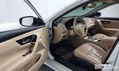 Nissan Altima 2017 2.5 гидро в Москве № 814217, миниатюра 10