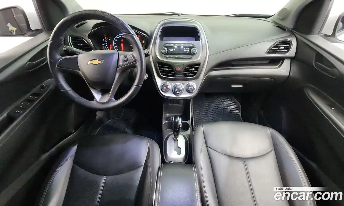 Chevrolet Spark 2015 1.0 гидро в Москве № 936294, фото 7