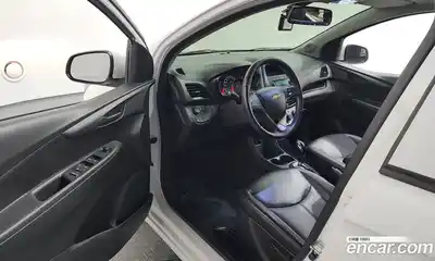 Chevrolet Spark 2015 1.0 гидро в Москве № 936294, миниатюра 10
