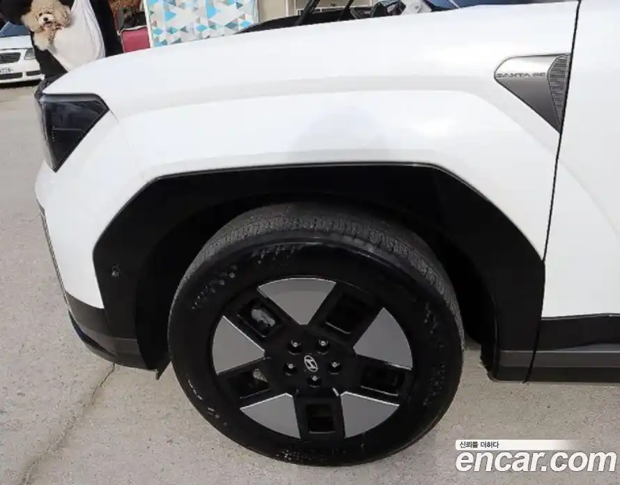 Hyundai Santa Fe 2023 1.6 гидро в Москве № 108316, фото 6