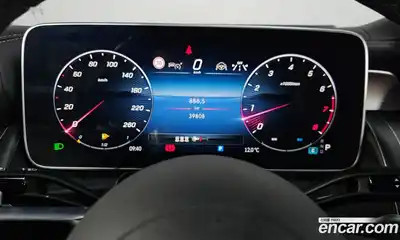 Mercedes-Benz GLC-Class 2024 2.0 гидро в Москве № 139917, миниатюра 8