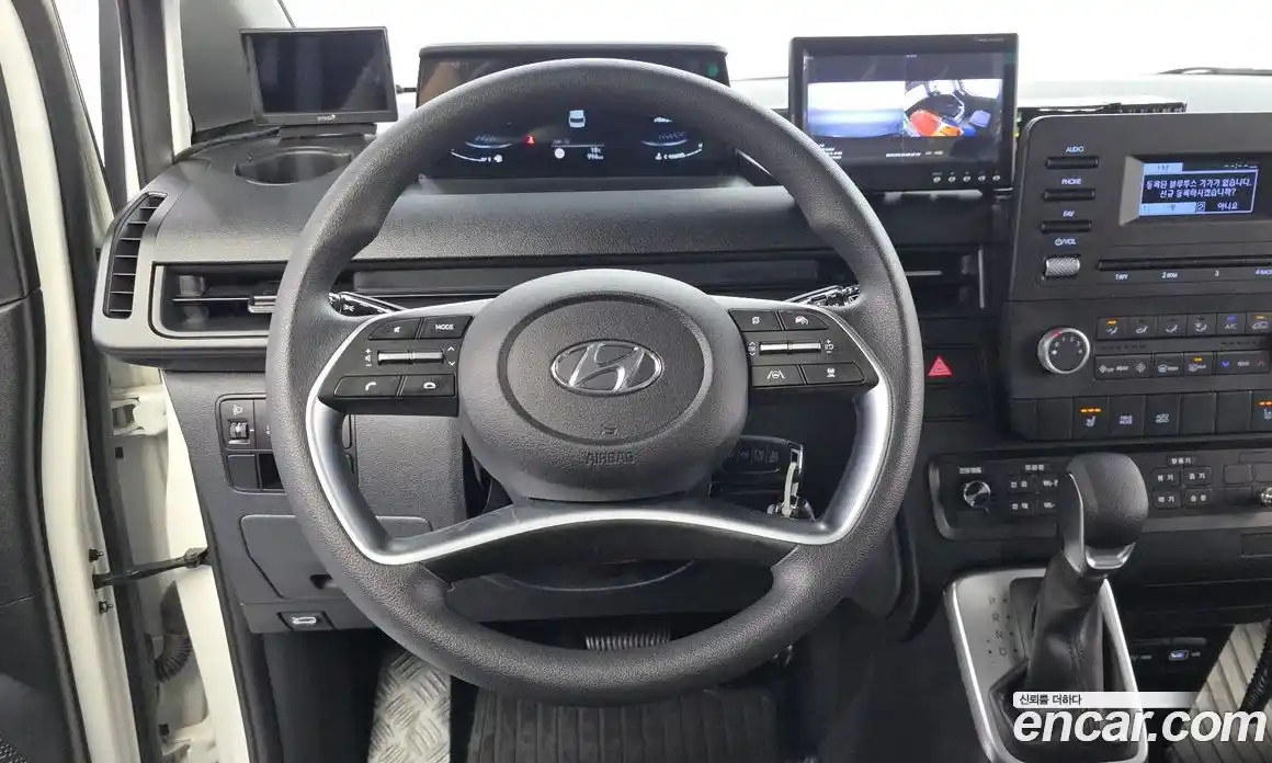 Hyundai Staria 2024 2.2 гидро в Москве № 1609975, фото 13