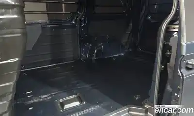 Hyundai Staria 2023 2.2 гидро в Москве № 1610442, миниатюра 11