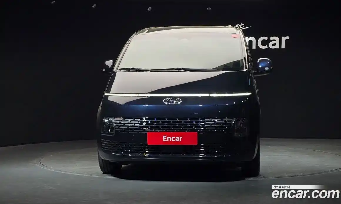 Hyundai Staria 2023 2.2 гидро в Москве № 1610442, фото 3