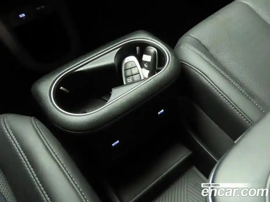Hyundai Ioniq 5 2024 0.1 гидро в Москве № 1610554, фото 10