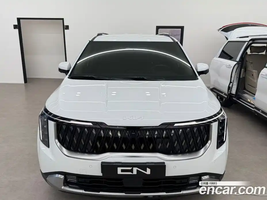 Kia Canival 2026 1.6 гидро в Москве № 1610869, фото 3
