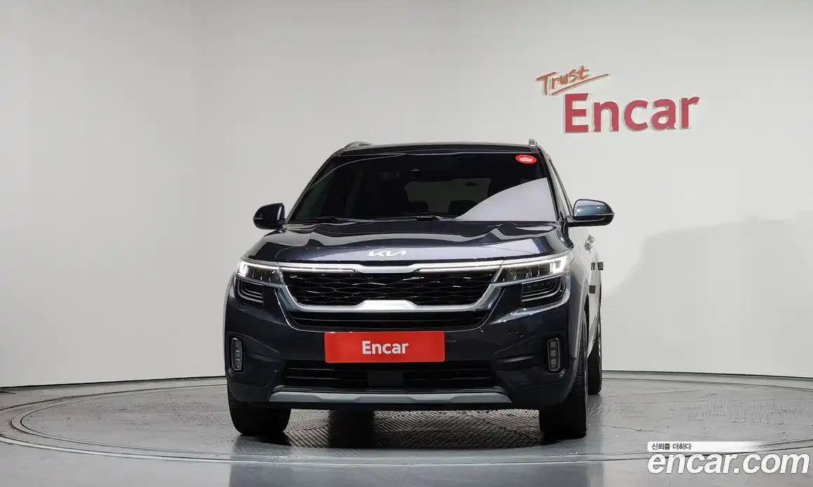 Kia Seltos 2022 1.6 гидро в Москве № 1611695, фото 3