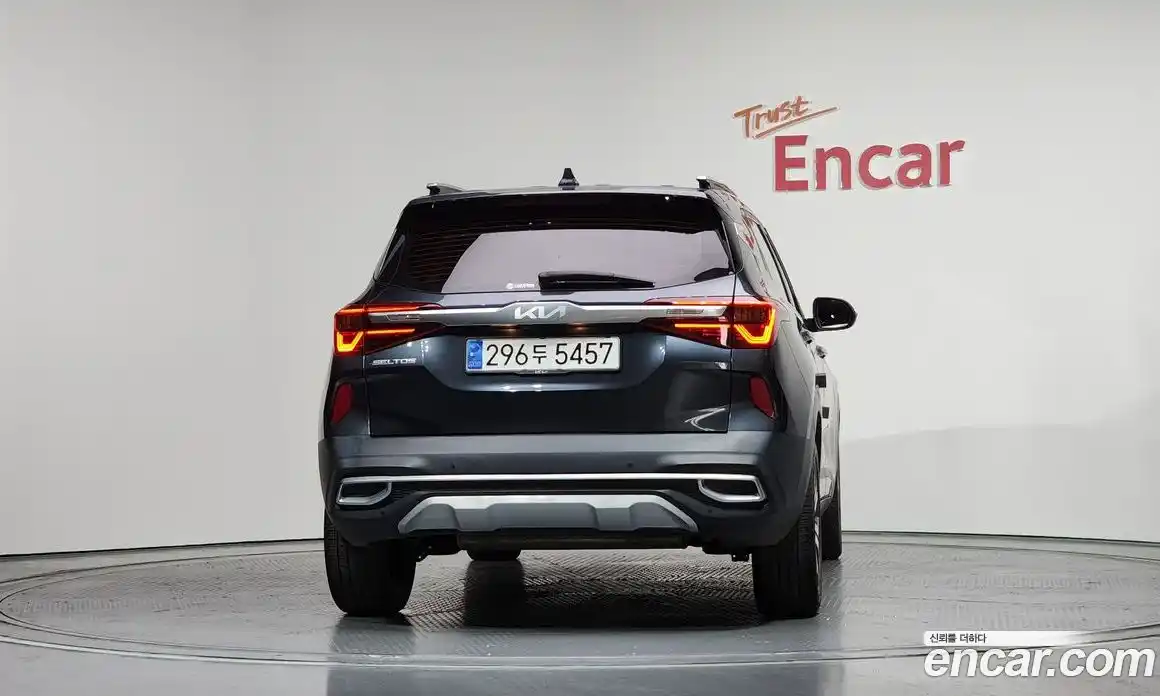 Kia Seltos 2022 1.6 гидро в Москве № 1611695, фото 4