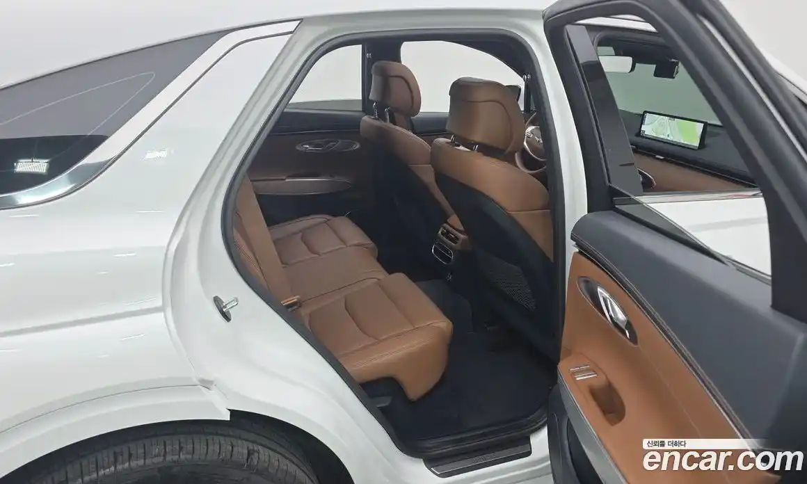 Genesis GV70 2022 2.5 гидро в Москве № 1612206, фото 11