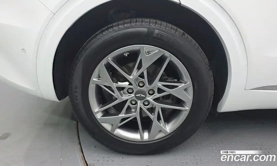 Genesis GV70 2022 2.5 гидро в Москве № 1612206, фото 5