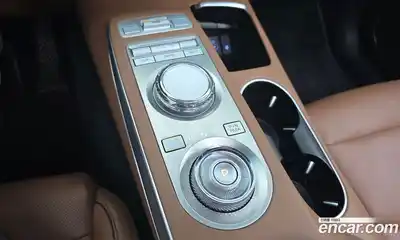 Genesis GV70 2022 2.5 гидро в Москве № 1612206, миниатюра 9