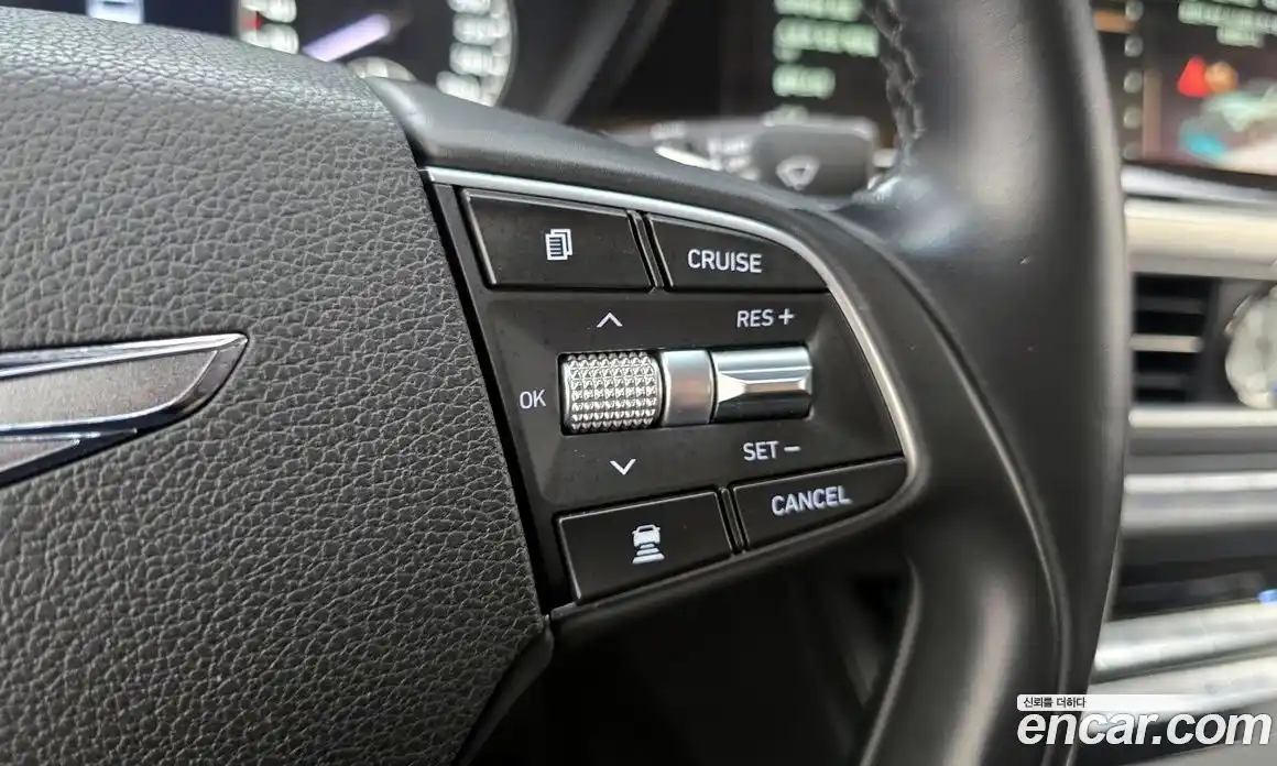 Genesis G90 2019 3.8 гидро в Москве № 1612253, фото 19