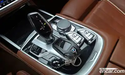 BMW 7-Series 2016 4.4 гидро в Москве № 1612302, миниатюра 9