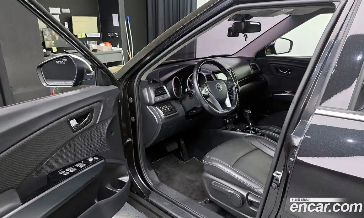 SsangYong TIBOLI 2018 1.6 гидро в Москве, фото 10