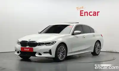 BMW 3-Series, 2022