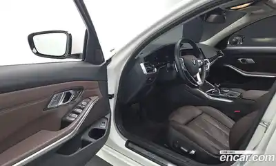 BMW 3-Series 2022 2.0 гидро в Москве № 1612922, миниатюра 11