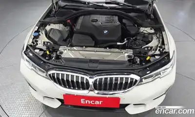 BMW 3-Series 2022 2.0 гидро в Москве № 1612922, миниатюра 6