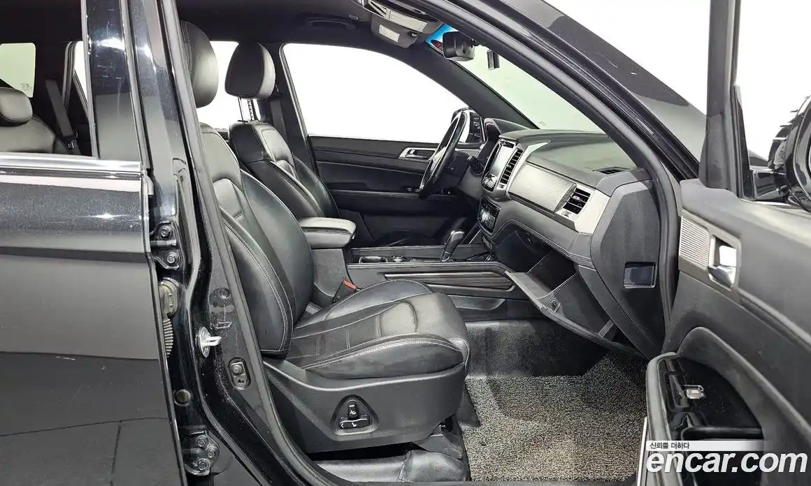 SsangYong Rexton 2017 2.2 гидро в Москве № 1613129, фото 11