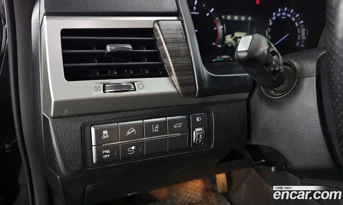 SsangYong Rexton 2017 2.2 гидро в Москве № 1613129, фото 14