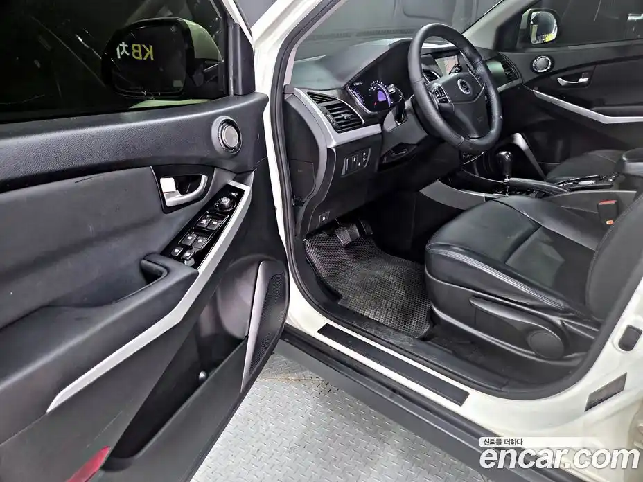 SsangYong Korando 2015 2.0 гидро в Москве № 1613269, фото 10