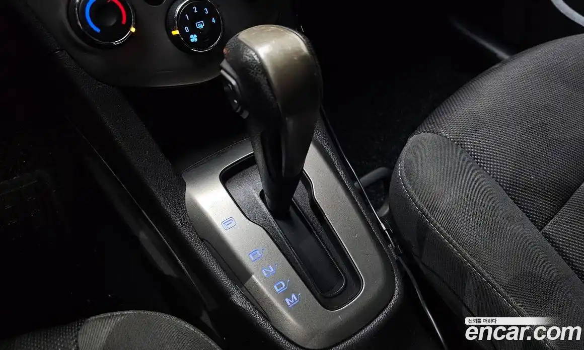 Chevrolet Aveo 2011 1.6 гидро в Москве № 1614575, фото 9
