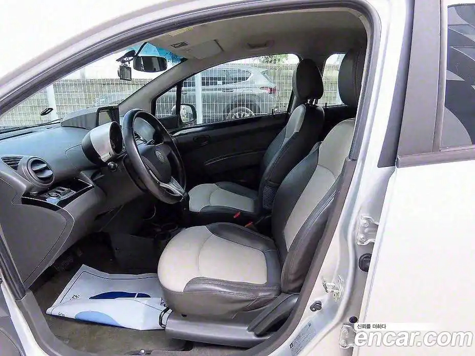 Chevrolet Spark 2012 1.0 гидро в Москве № 1615043, фото 5