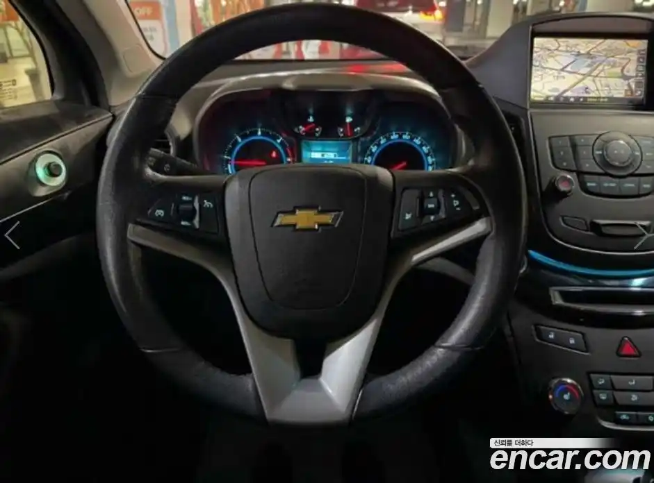 Chevrolet Orlando 2012 2.0 гидро в Москве № 1615047, фото 8