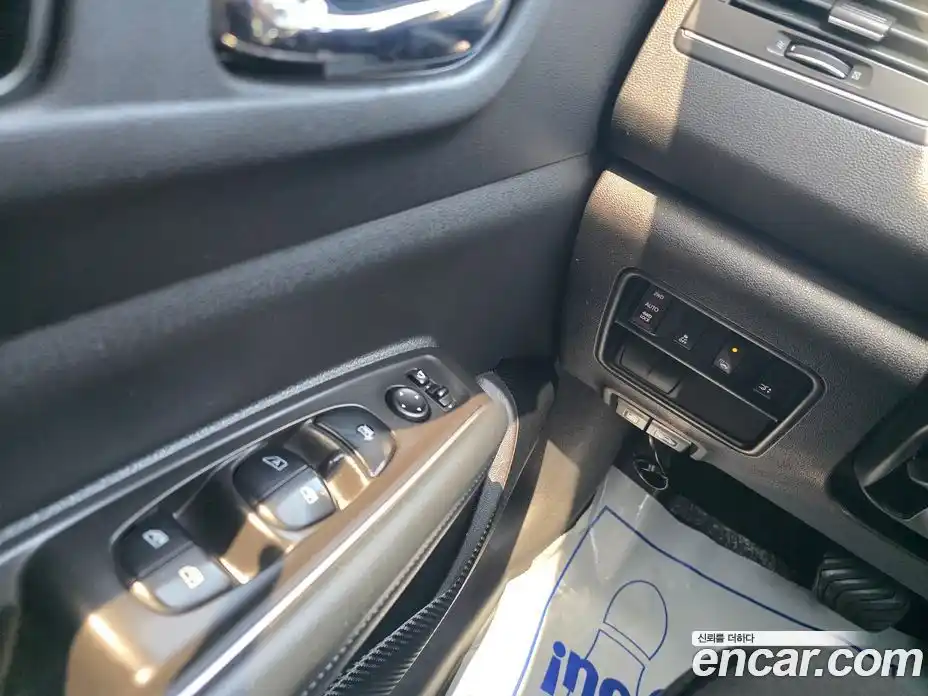 Renault QM6 2018 2.0 гидро в Москве № 1615615, фото 13