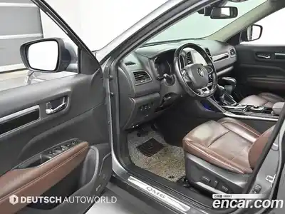 Renault QM6 2017 2.0 гидро в Москве № 1615710, миниатюра 11