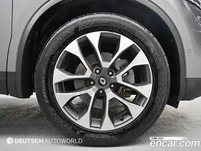 Renault QM6 2017 2.0 гидро в Москве № 1615710, миниатюра 5