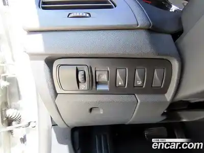 Renault SM3 2015 1.6 гидро в Москве № 1616009, миниатюра 12