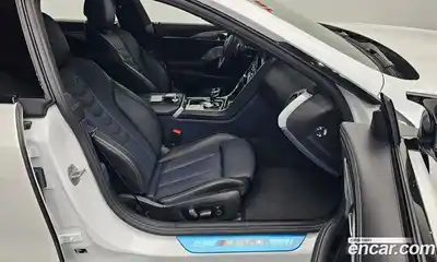 BMW 8-Series 2024 4.4 гидро в Москве № 1616147, миниатюра 11
